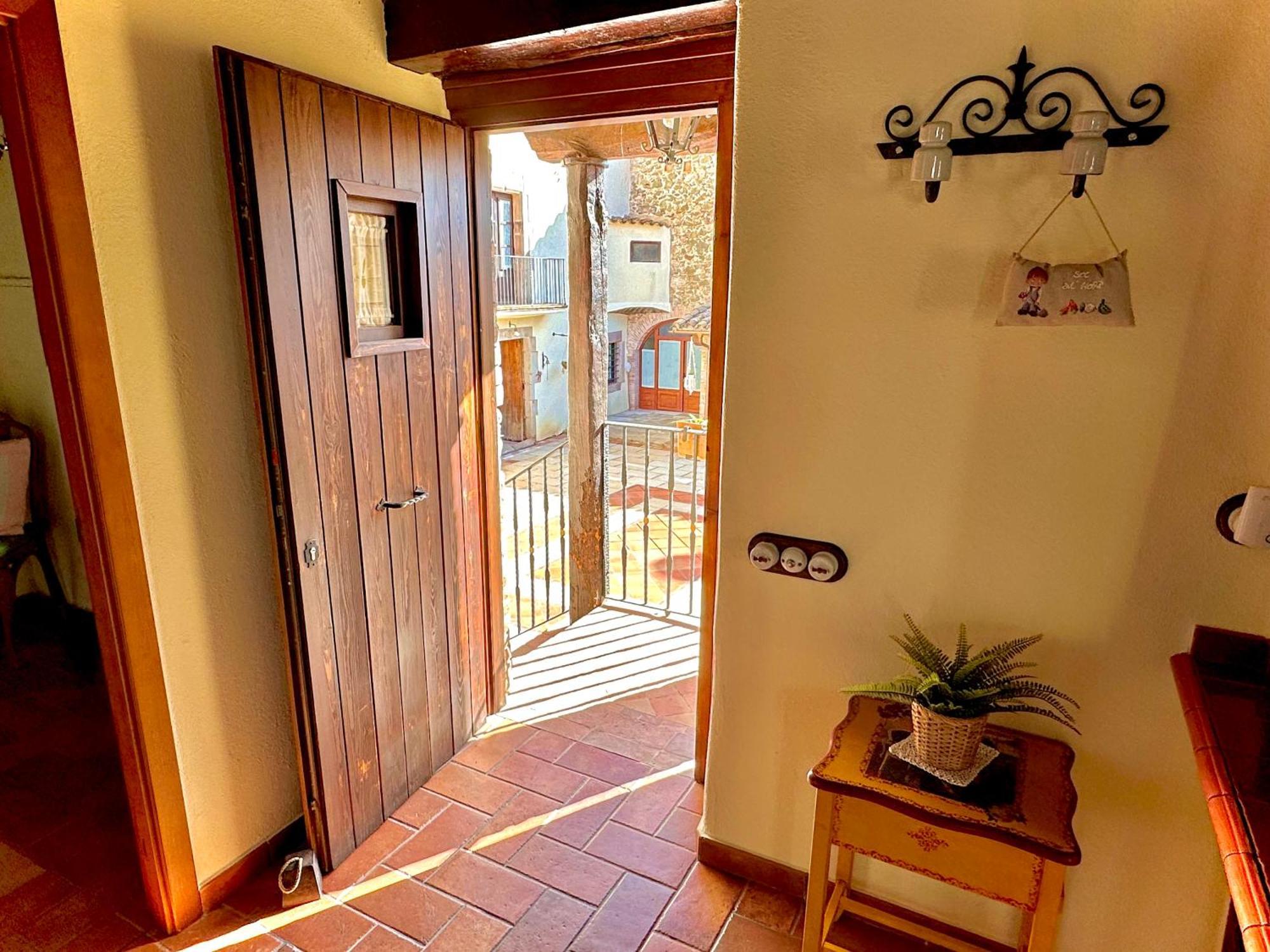 Masia Can Viver - Olive Oil Tourism B&B Bigues I Riells Bilik gambar